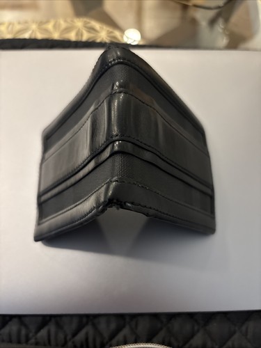 Burberry black fold wallet - burberry,