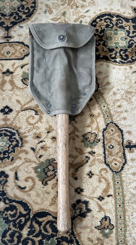 Ww2 army folding shovel - folding, ~