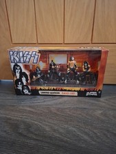 Kiss Limited Edition Band Set