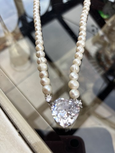 Danbury mint pearl and - and, heart