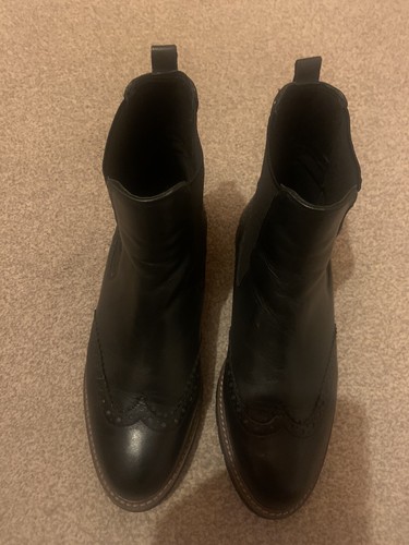 Next signature forever - next, comfort