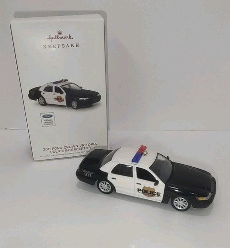 Hallmark 2018 ornament 2011 - hallmark, ornament-2011