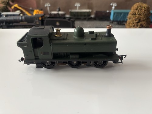 Hornby pannier tank - hornby,