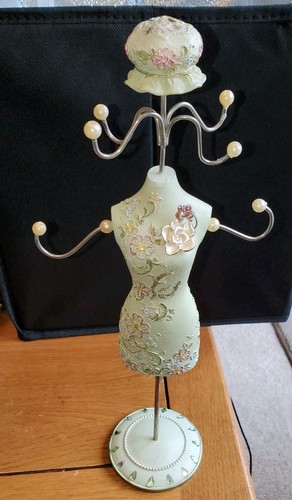Vintage mannequin dress hat - vintage,