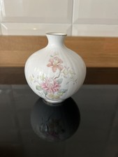 Royal doulton mystic dawn bud - doulton,