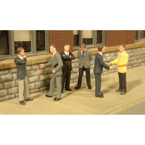Businessmen oo - businessmen, (6/pack)