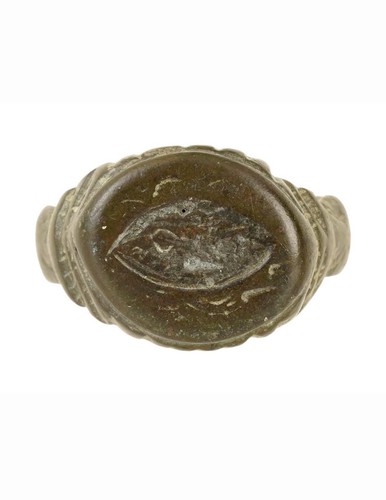 Ancient roman bronze signet - ancient,