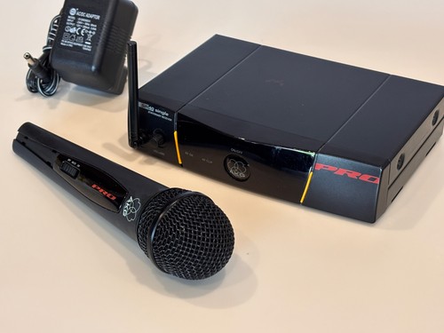 Wireless microphone akg - akg, ht40