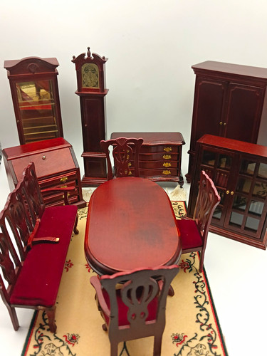 Vintage dolls house - 1:12,