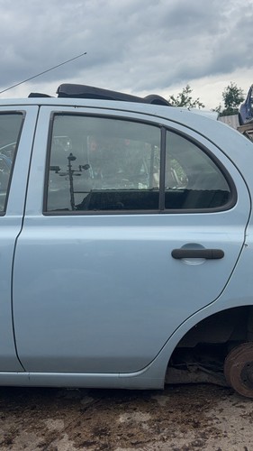 Nissan micra 5 dr - (k12),