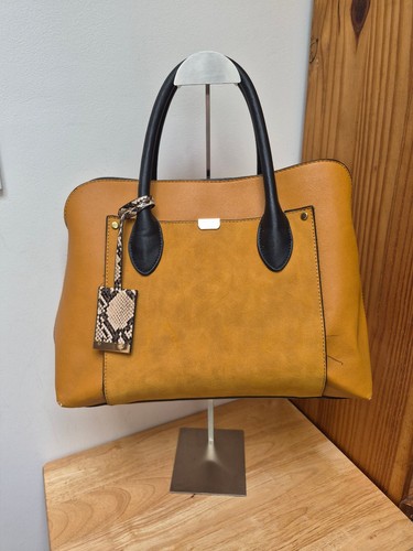 Stylish women tan faux - women's,