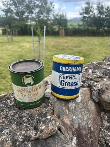 Vintage castrol and duckhams - and,