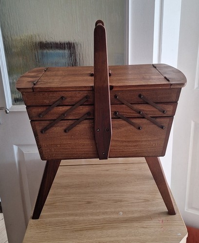 Vintage 1950s freestanding - vintage,