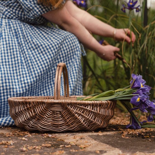 Antique wash oval lined - wash, wicker