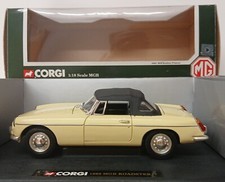 Corgi 1:18 M.G.B Roadster