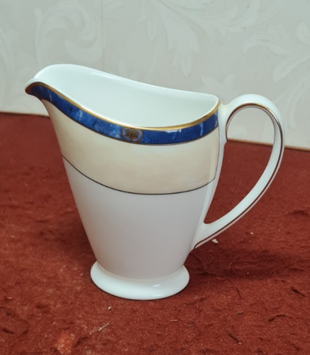 Wedgwood alexandria milk jug - alexandria,