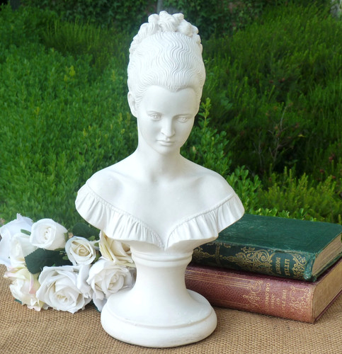 Lady bust sculpture figure - lady,