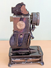 ANTIQUE / VINTAGE HAND CRANK
