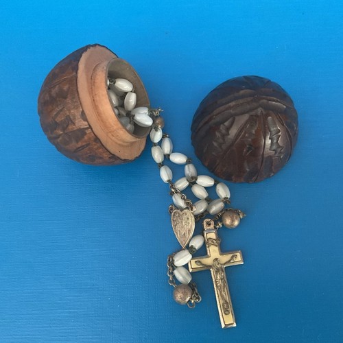 Antique carved treen wooden - treen,