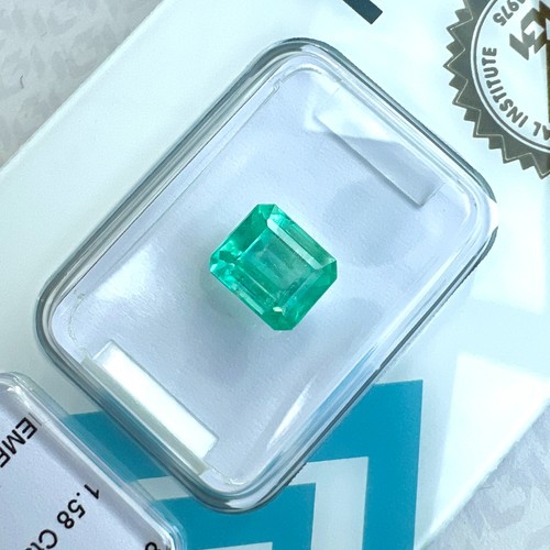 Igi certified 58ct - 1.58ct, colombian