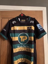 Northampton Saints Team signed