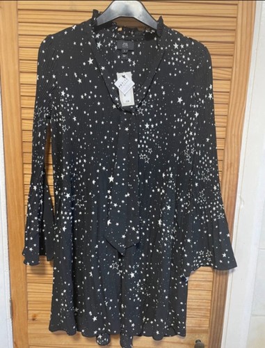 River island star - island,