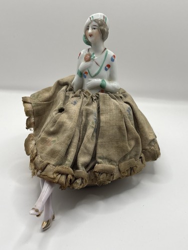 Antique art deco pincushion - art,