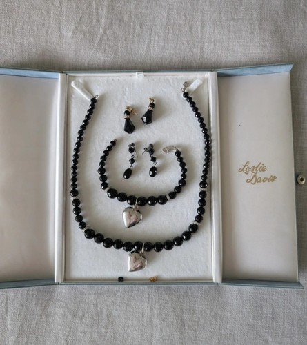 Leslie davis jewelry set - leslie,