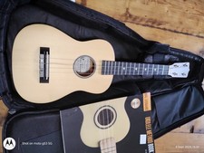 Blue Moon GR 3506. 2010  SOPRANO UKULELE,  Music