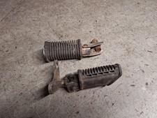 Suzuki GS 450 E - Foot Pegs Rests - Front Right Hand Side & Rear X2