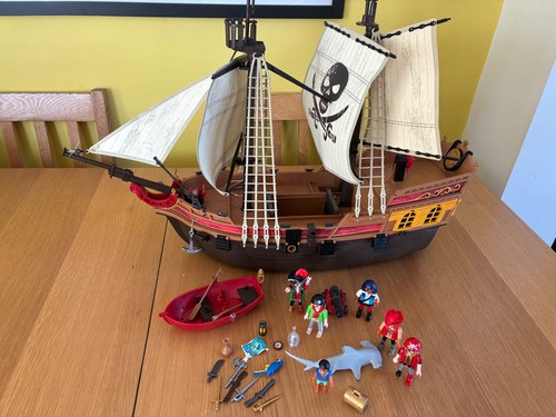 Vintage playmobil pirate ship - playmobil,