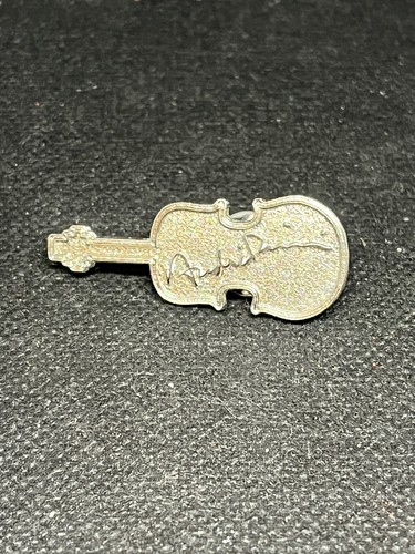 Guitar badge vintage - guitar,
