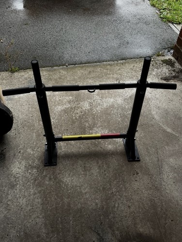 Wall mounted pull bar for - pull,