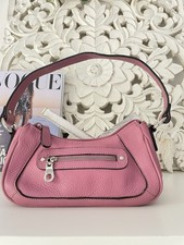 Kenneth Cole Reaction Pink