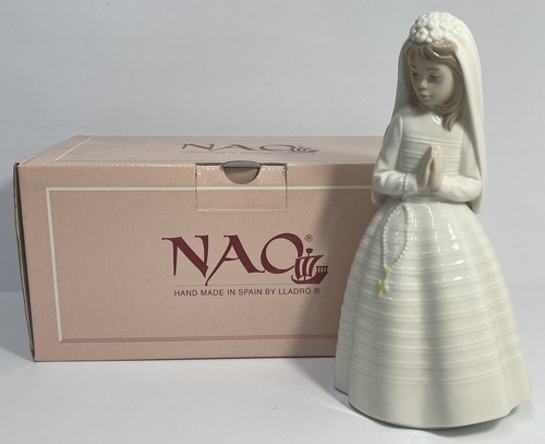 Nao lladro hand - nao,