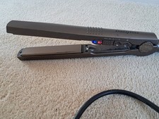 BaByliss Hair Straightener With Heat Mat And Storage Bag