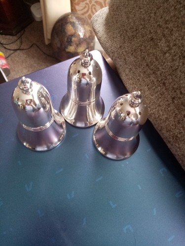 Silver plate pepper pots - 3,