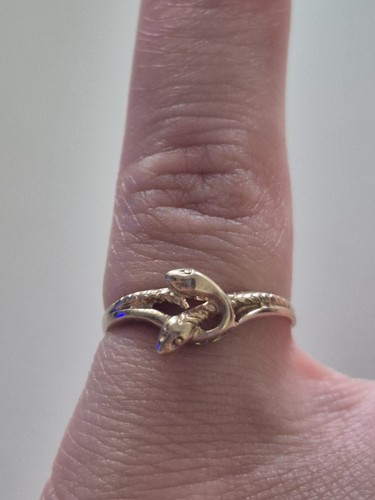 9ct gold double - snake, head