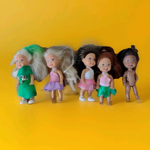 Bundle small dolls - small, with