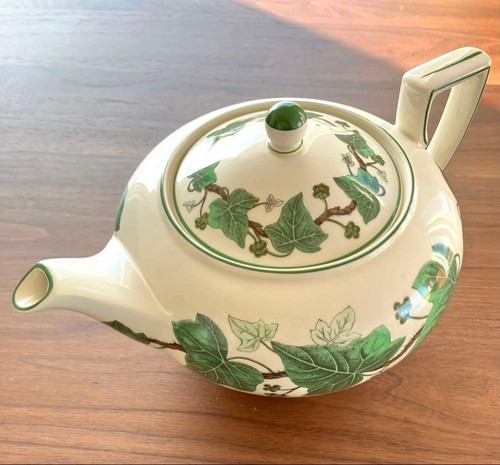 Wedgwood napoleon ivy tea - wedgwood, pot