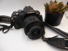 Olympus E-410 DSLR Digital Camera Working w Olympus Digital Zuiko 17.5-45mm Lens