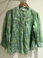 Cotton Traders Top Size 8 Green Floral 3/4 Sleeve Button Up Blouse Casual