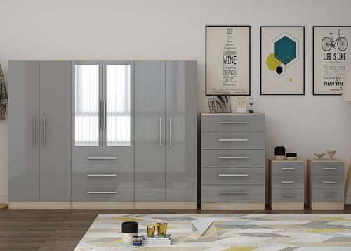 Bed,metress,bedsheets,wardrobe