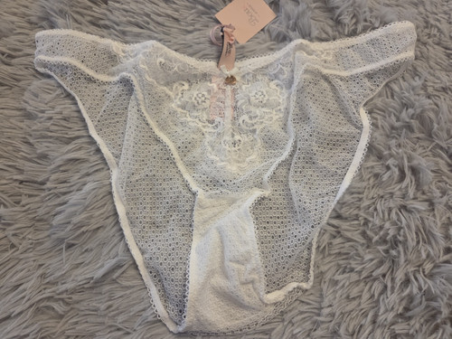 Boux avenue white bethany high - boux,