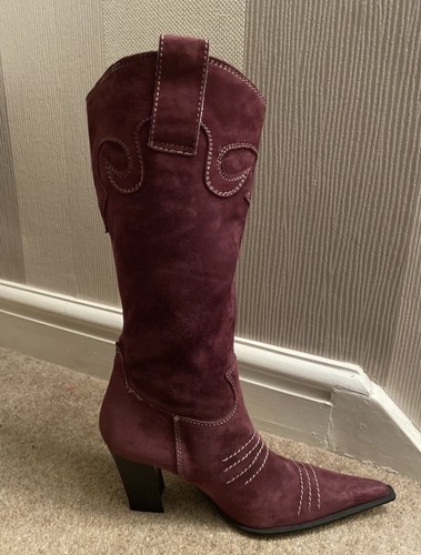 Stunning purple suede leather - purple,