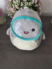 Squishmallows Gordon The Scuba
