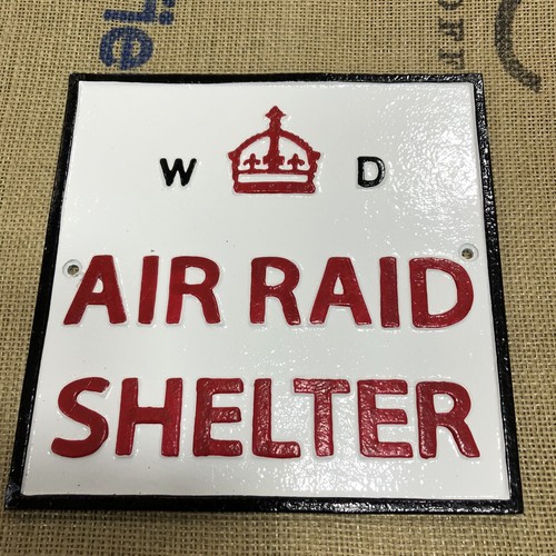 Air raid shelter cast - air,