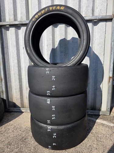 Goodyear 235 610r17 racing - x4,