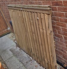 4 Foot Fence Panels X 2