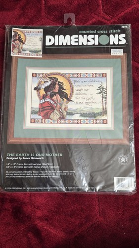 Vintage dimensions the earth - dimensions,